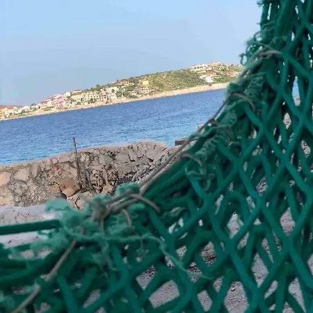 Seafront House Antonia Holiday home *